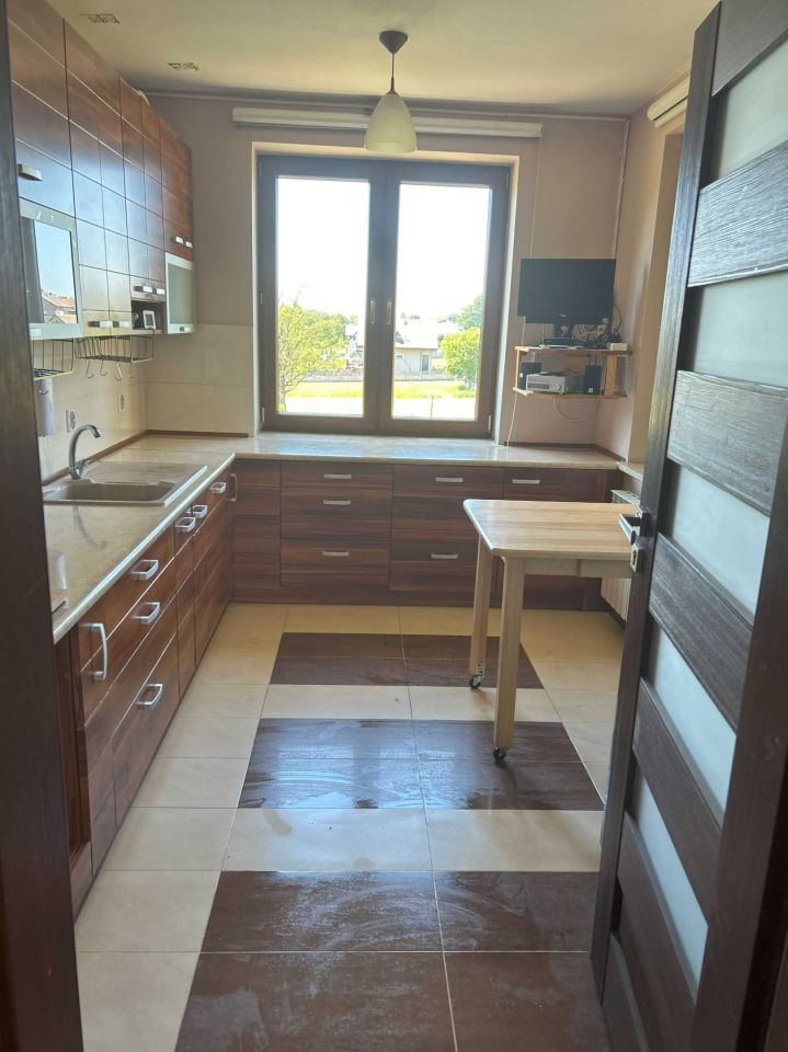 dom wolnostojący Skorzeszyce. Zdjęcie 4