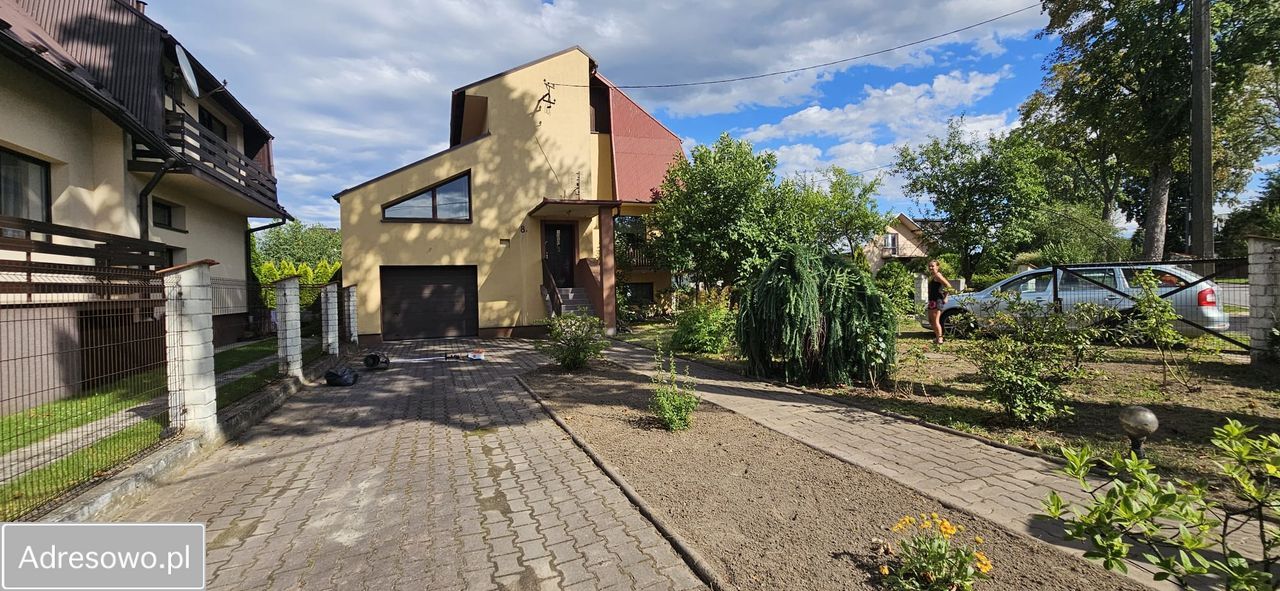 dom wolnostojący, 6 pokoi Stary Sącz, ul. Węgierska