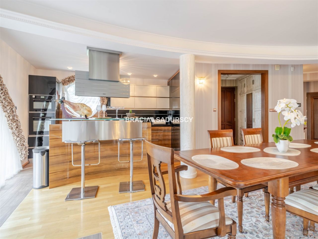 dom wolnostojący, 5 pokoi Myślenice Zarabie, ul. Bukowa. Zdjęcie 2