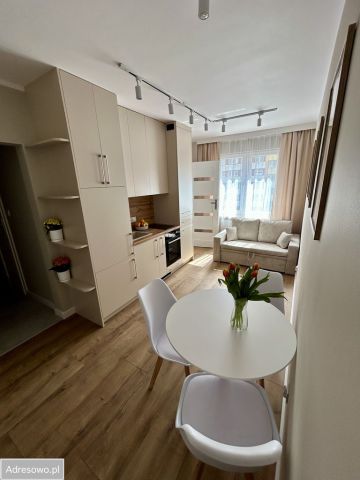 Mieszkanie 2-pokojowe Białystok Antoniuk, ul. Władysława Broniewskiego. Zdjęcie 1