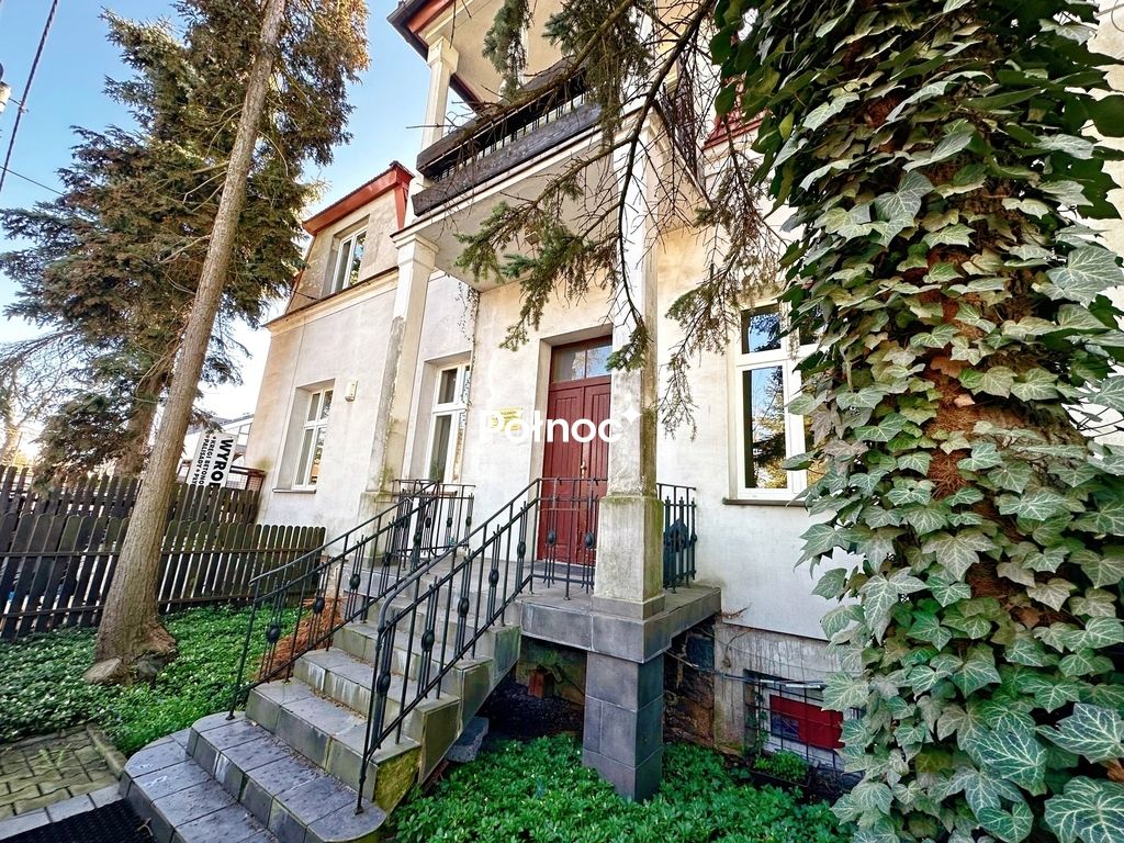 dom wolnostojący, 11 pokoi Kraków Wola Justowska, ul. Jesionowa. Zdjęcie 1