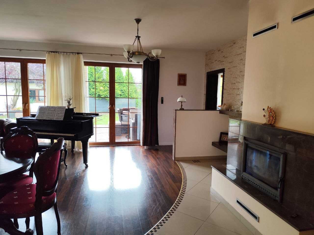 dom wolnostojący, 7 pokoi Kościno. Zdjęcie 2