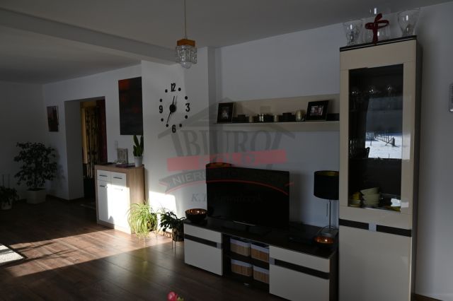 dom wolnostojący, 6 pokoi Biestrzynnik. Zdjęcie 5