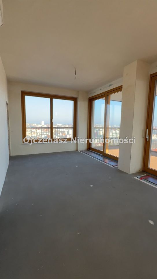 Mieszkanie 3-pokojowe Bydgoszcz Śródmieście. Zdjęcie 14