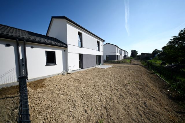 dom wolnostojący, 4 pokoje Niemce. Zdjęcie 20