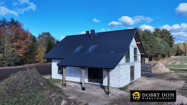 dom wolnostojący, 5 pokoi Borsukówka. Zdjęcie 3