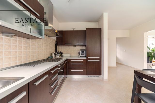 dom wolnostojący, 6 pokoi Wołomin, ul. Kiejstuta. Zdjęcie 2