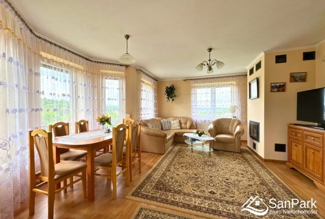 dom wolnostojący, 5 pokoi Lesko. Zdjęcie 7