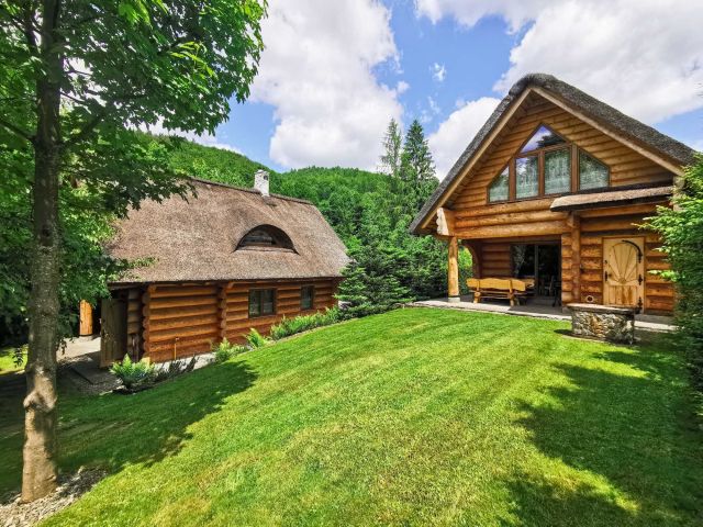 dom wolnostojący Międzybrodzie Żywieckie. Zdjęcie 1