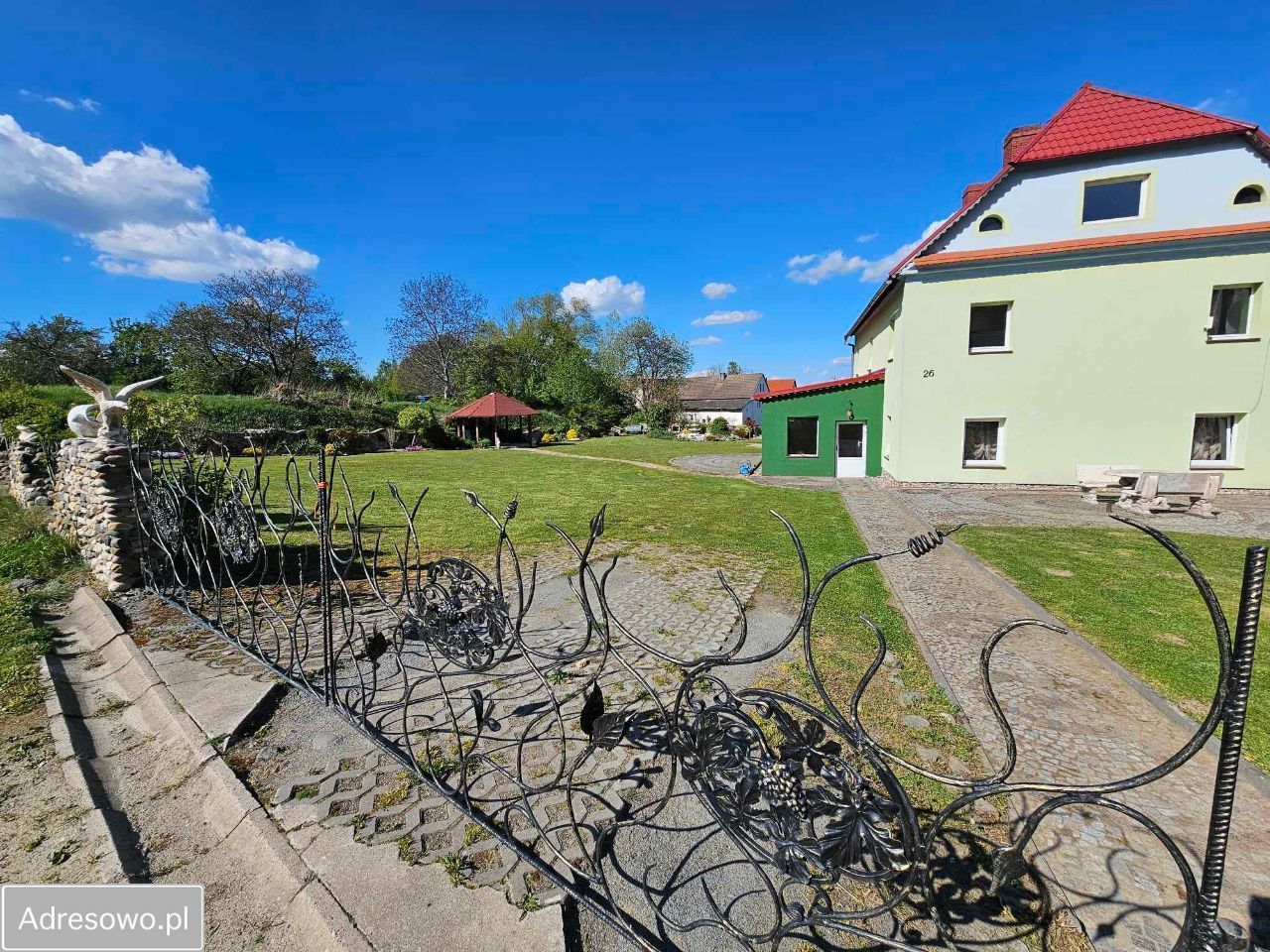 dom wolnostojący, 7 pokoi Jemna. Zdjęcie 3