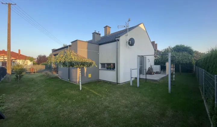 dom wolnostojący, 6 pokoi Łochowice, ul. Łaniowa