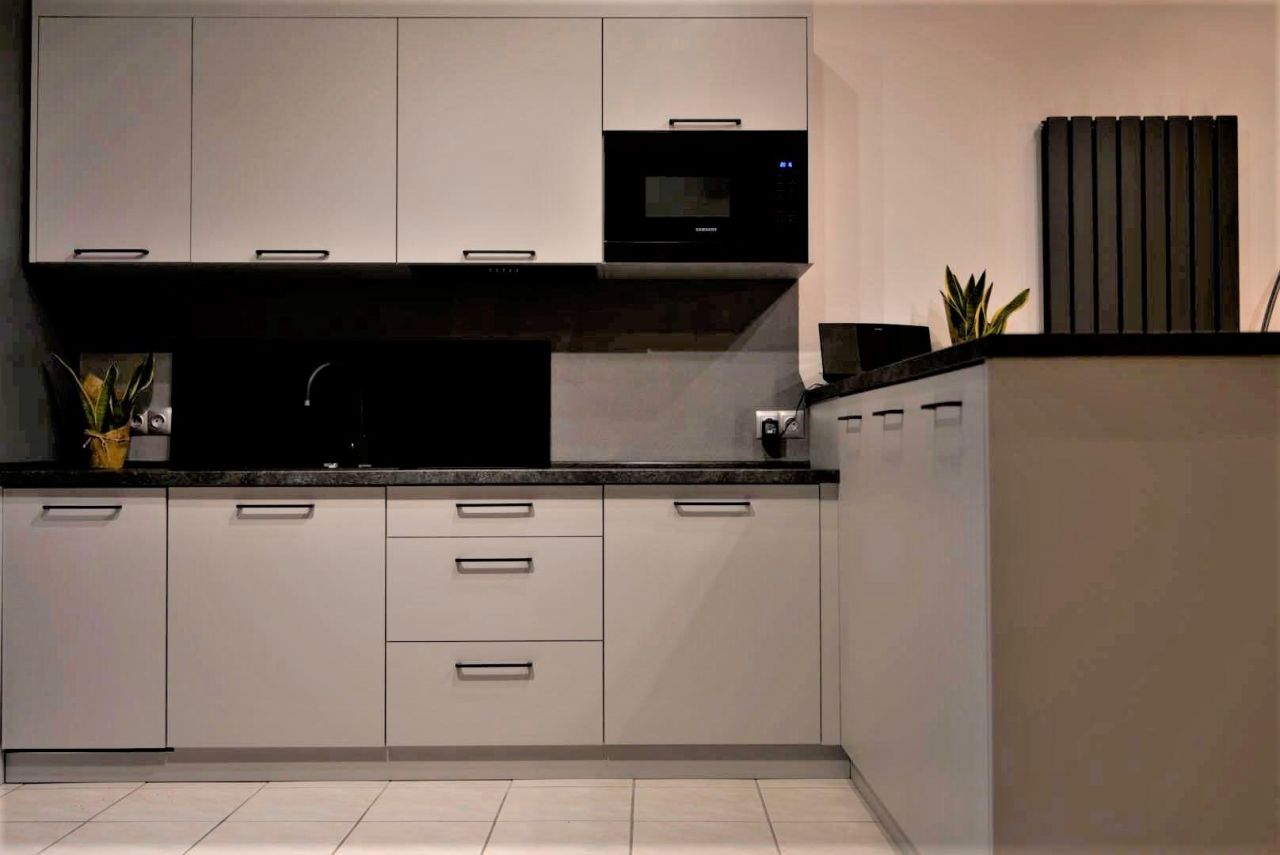 Biuro Zgierz, pl. Jana Kilińskiego. Zdjęcie 14