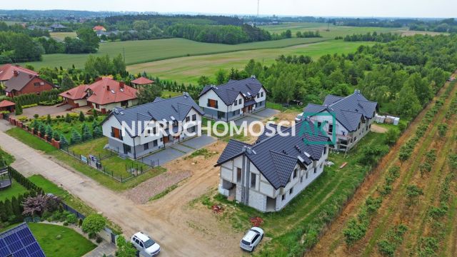 Mieszkanie 4-pokojowe Konin. Zdjęcie 19