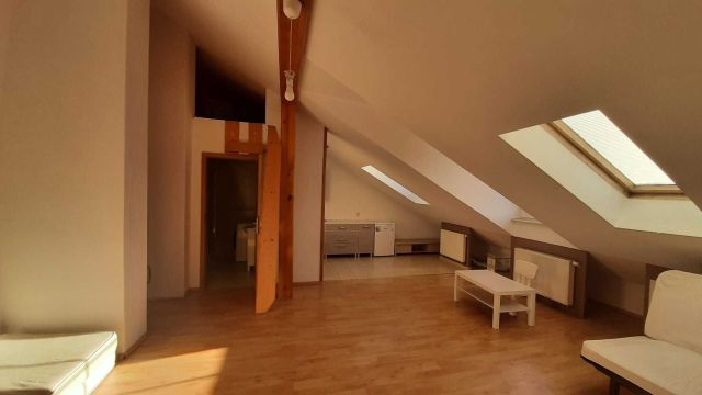 Mieszkanie 1-pokojowe Trzebnica, ul. ks. Dziekana Wawrzyńca Bochenka. Zdjęcie 1