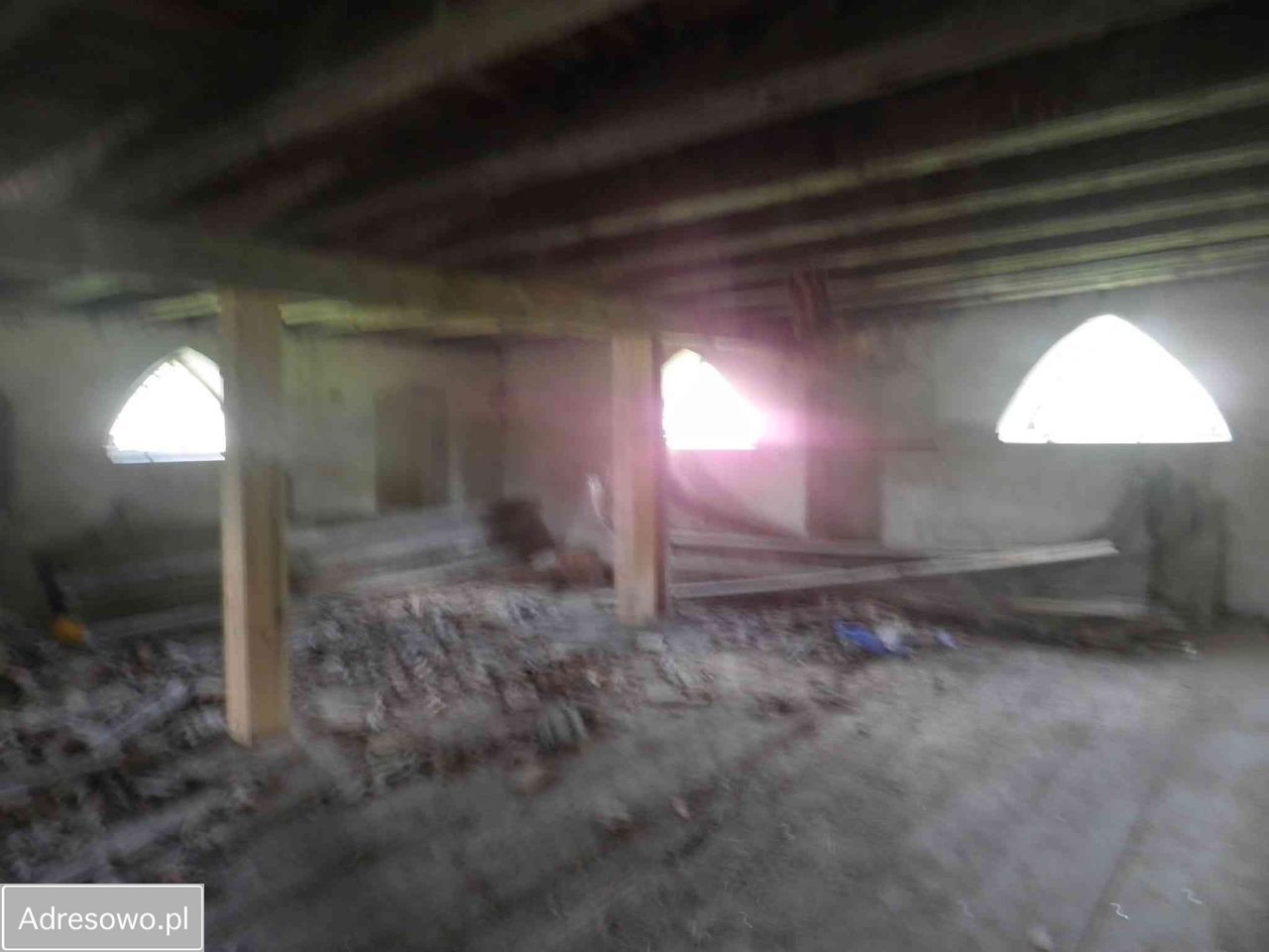 Nieruchomość komercyjna Zmiennica. Zdjęcie 3