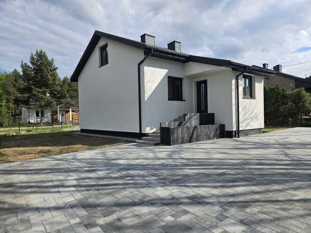 dom wolnostojący, 3 pokoje Olszanka, urocza. Zdjęcie 3