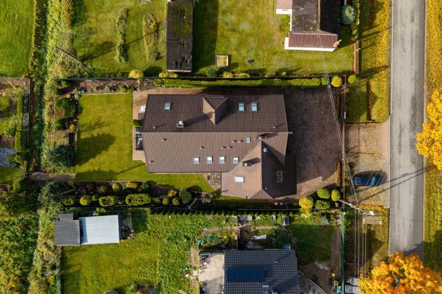 dom wolnostojący, 5 pokoi Krzywiec. Zdjęcie 19