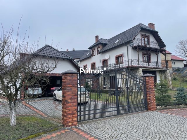 dom wolnostojący, 5 pokoi Nowogrodziec, ul. Ołdrzychowska. Zdjęcie 1