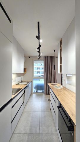 Mieszkanie 3-pokojowe Kraków Dębniki, ul. dr. Jana Piltza. Zdjęcie 23