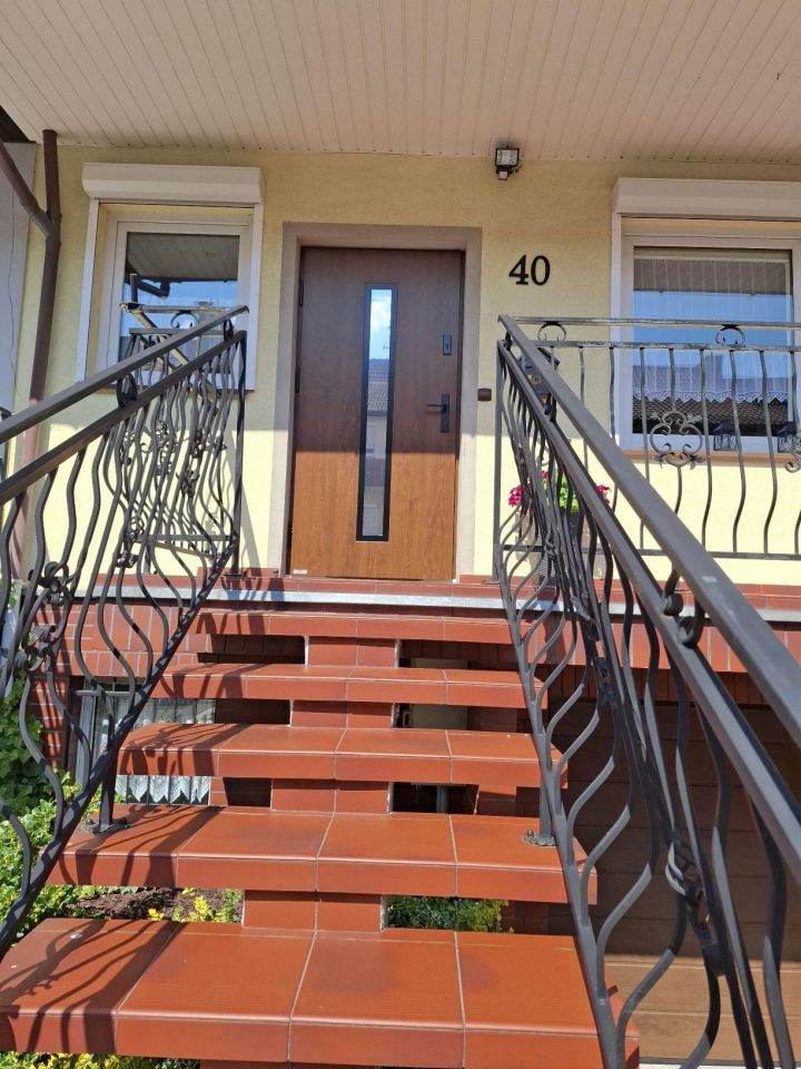 dom szeregowy, 5 pokoi Konin Chorzeń, ul. Stokrotkowa. Zdjęcie 2