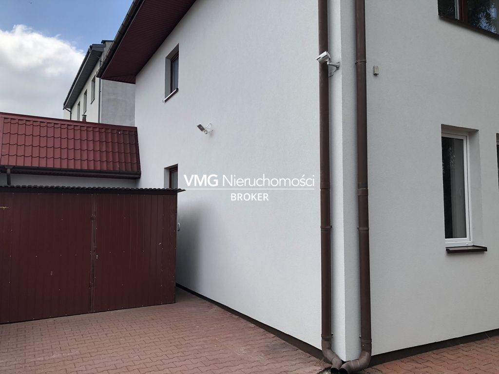 dom wolnostojący, 19 pokoi Warszawa Wawer. Zdjęcie 3