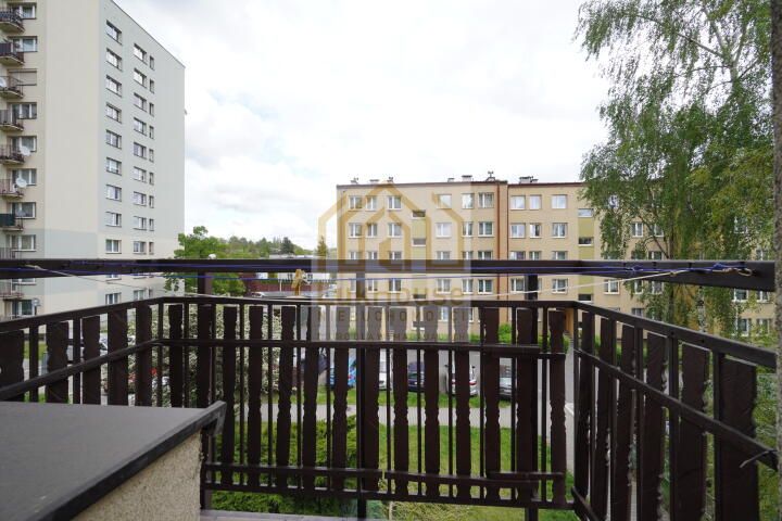 Mieszkanie 3-pokojowe Chorzów, ul. Brzozowa. Zdjęcie 7