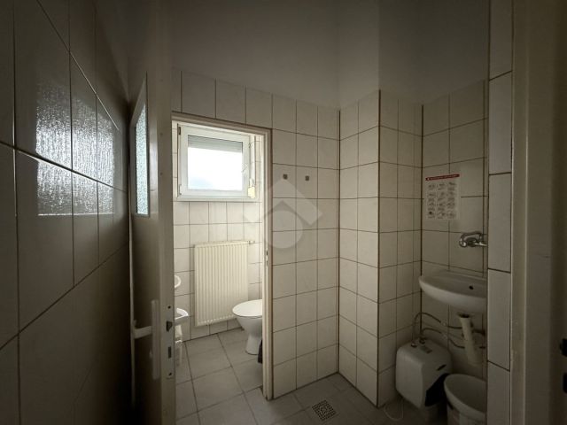 Lokal Kraków Podgórze, ul. Wielicka. Zdjęcie 9