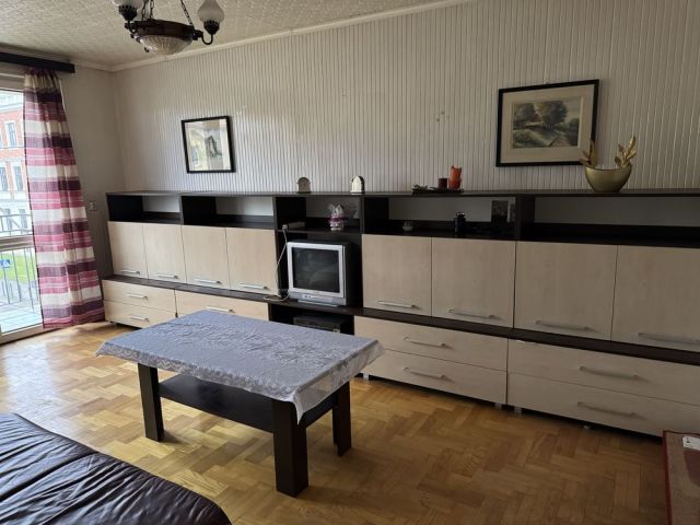Mieszkanie 3-pokojowe Gorlice Śródmieście. Zdjęcie 1