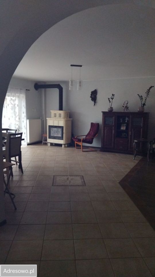 dom wolnostojący, 6 pokoi Krosin. Zdjęcie 12