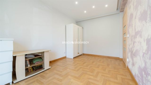 Mieszkanie 3-pokojowe Czarnochowice. Zdjęcie 10