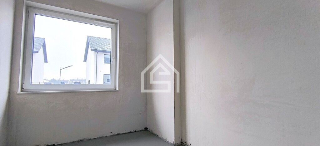 Mieszkanie 4-pokojowe Podłęże. Zdjęcie 4