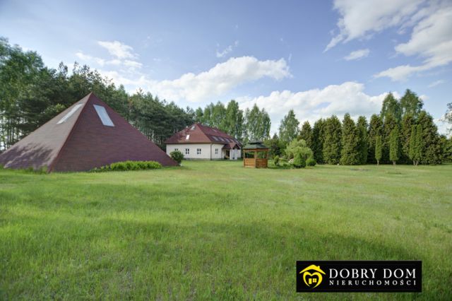 dom wolnostojący, 11 pokoi Kaniuki. Zdjęcie 18