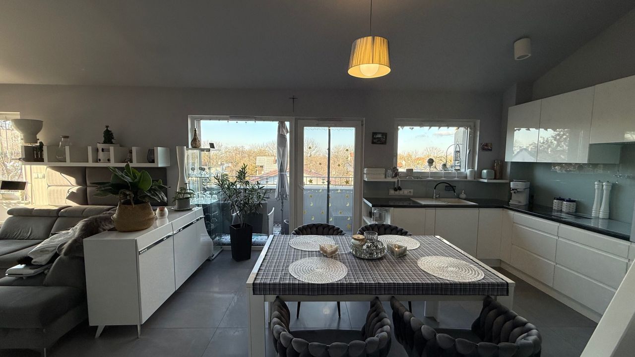 Mieszkanie 1-pokojowe Opole Czarnowąsy. Zdjęcie 2