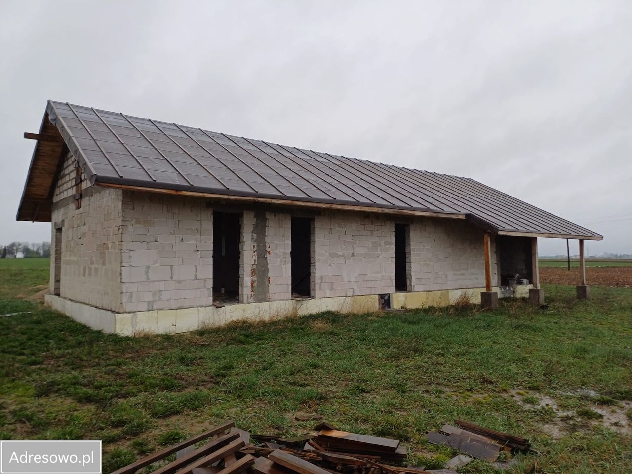 dom wolnostojący, 3 pokoje Wolęcin