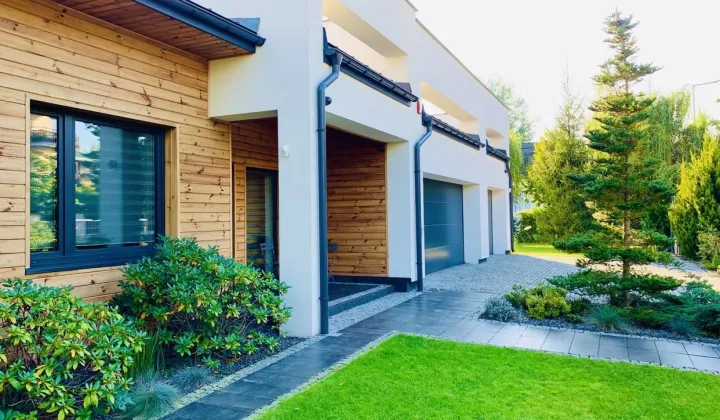 dom wolnostojący, 5 pokoi Konstancin-Jeziorna, ul. Kołobrzeska