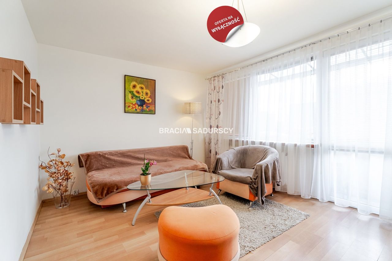 Mieszkanie 3-pokojowe Kraków Podgórze Duchackie, ul. Podedworze. Zdjęcie 1