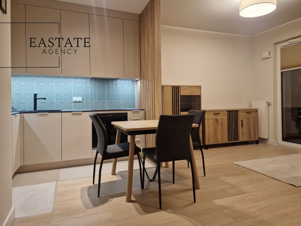 Mieszkanie 2-pokojowe Warszawa Włochy, ul. Równoległa. Zdjęcie 1