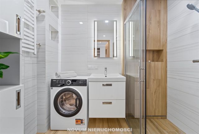 Mieszkanie 3-pokojowe Tarnowskie Góry. Zdjęcie 4