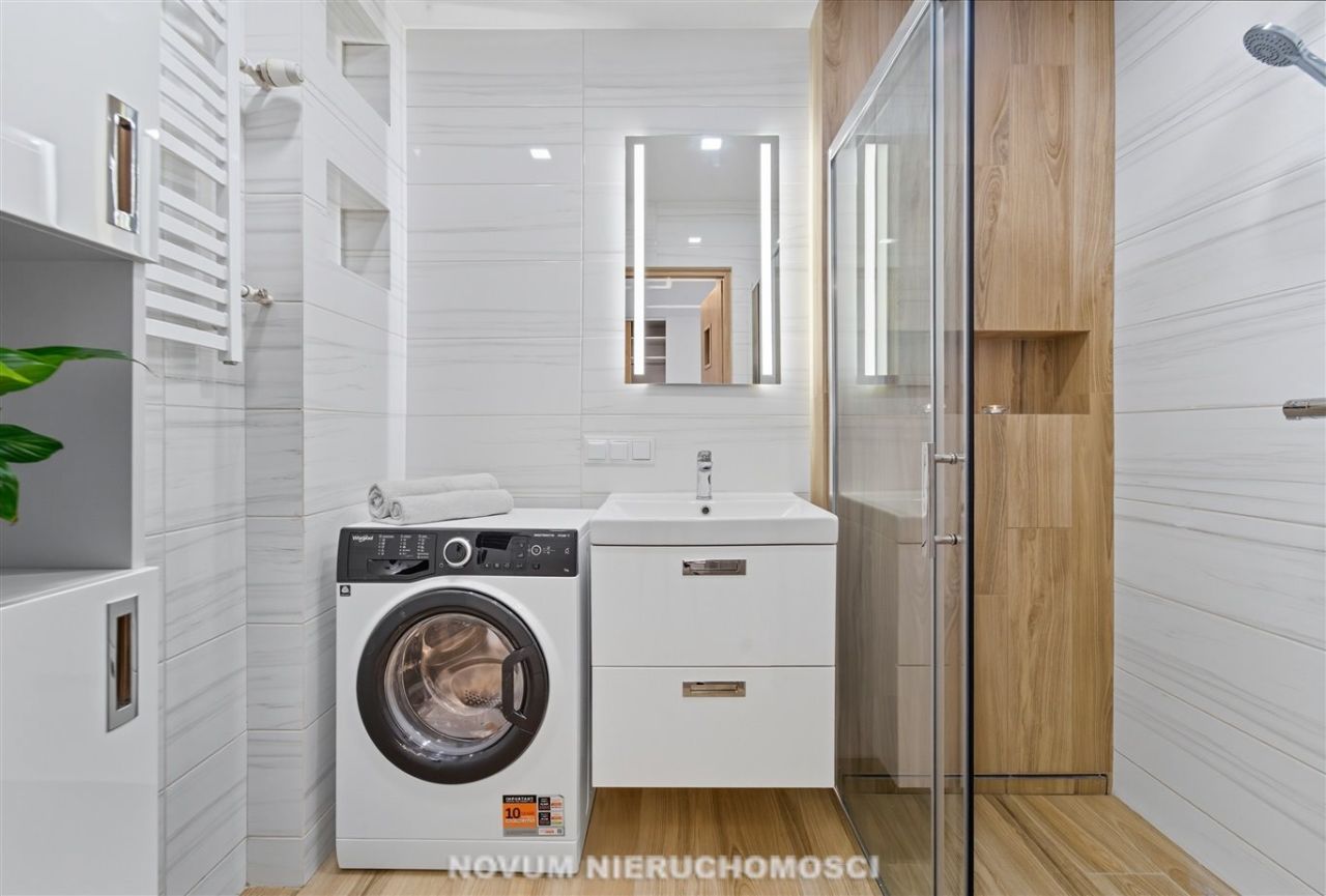 Mieszkanie 3-pokojowe Tarnowskie Góry. Zdjęcie 4