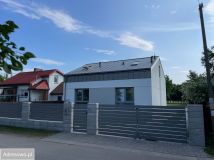 dom wolnostojący, 4 pokoje Józefów, ul. Główna