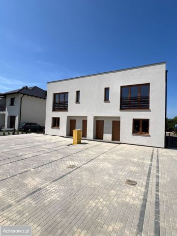 Mieszkanie 3-pokojowe Gniezno, ul. Pszeniczna. Zdjęcie 1