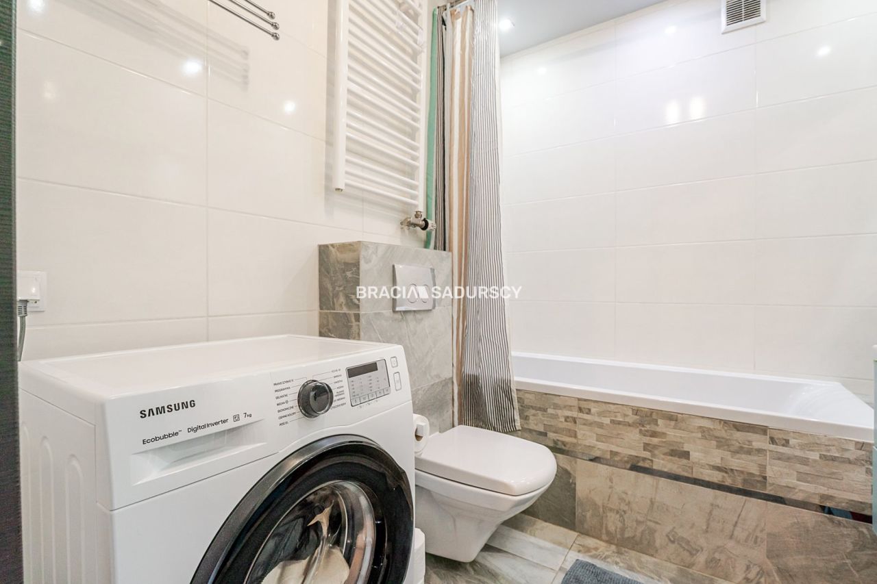 Mieszkanie 2-pokojowe Kraków Czyżyny, al. Jana Pawła II. Zdjęcie 13