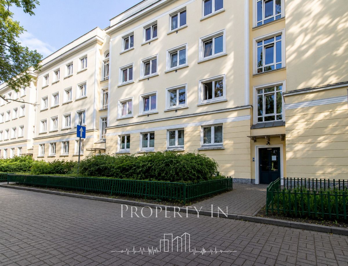 Mieszkanie 1-pokojowe Warszawa Śródmieście, ul. Nowolipki. Zdjęcie 1