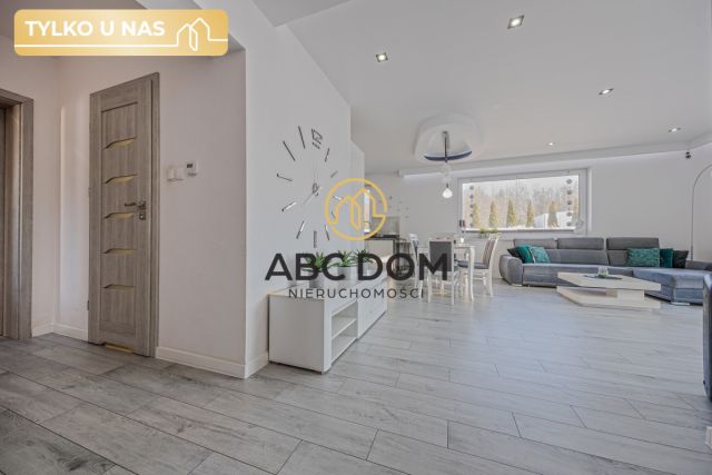 dom wolnostojący, 5 pokoi Sierakowice. Zdjęcie 5