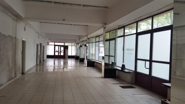 Lokal Kraków Krowodrza, al. Kijowska. Zdjęcie 1