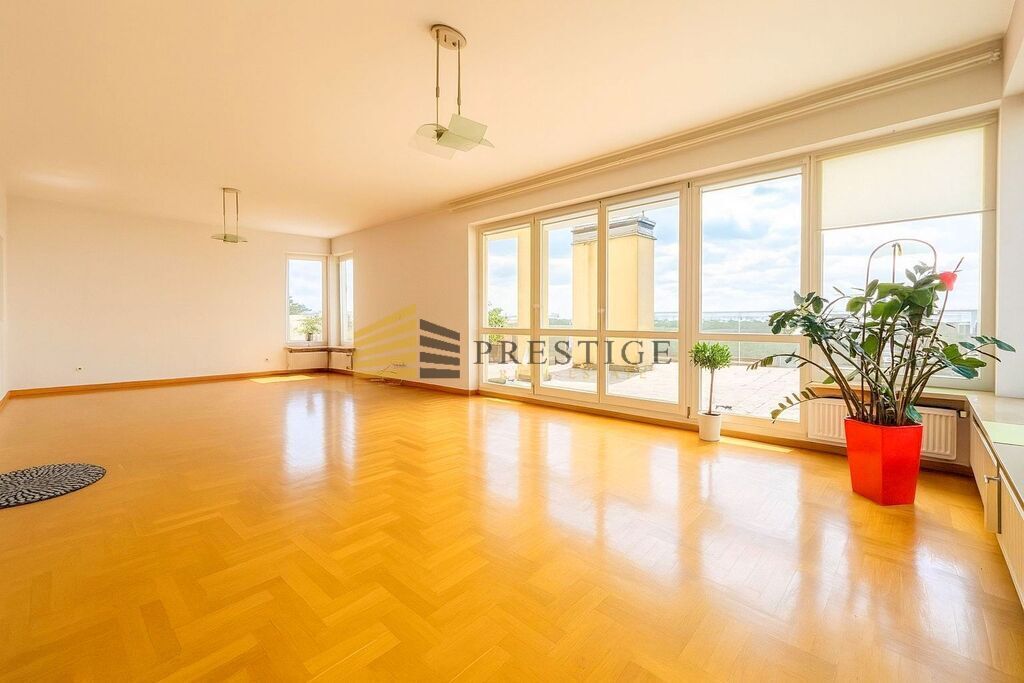 Mieszkanie 4-pokojowe Warszawa Praga-Południe, ul. Grochowska. Zdjęcie 3