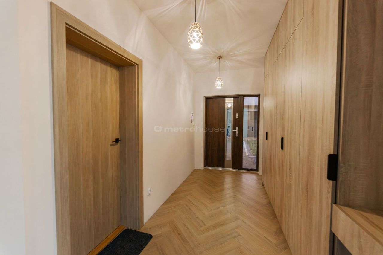 dom wolnostojący, 4 pokoje Izbica. Zdjęcie 9