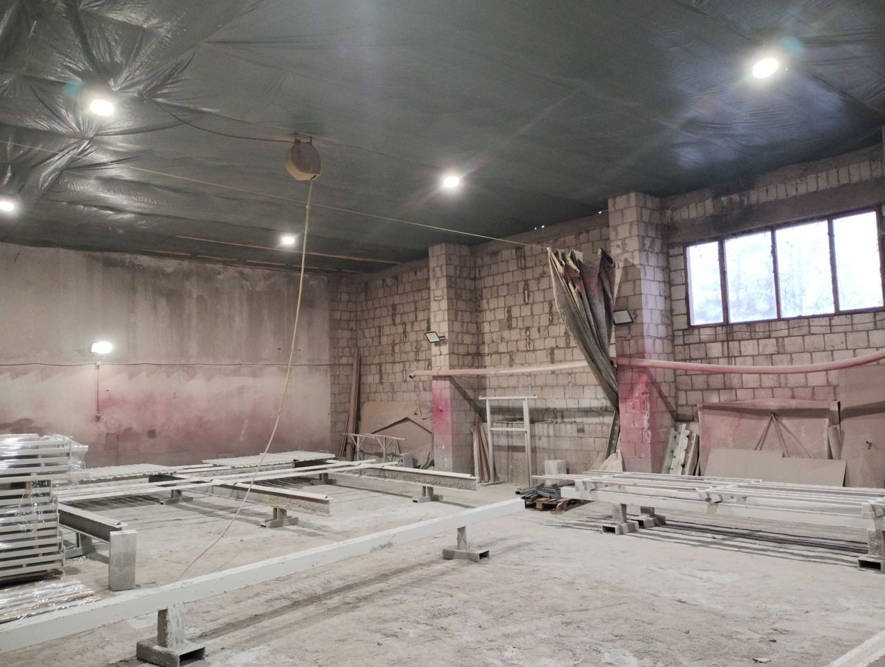 Hala/magazyn Opaleniska. Zdjęcie 3