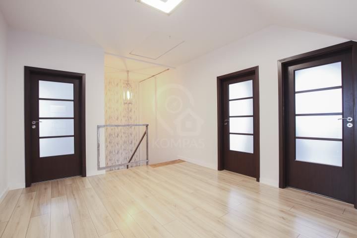 dom wolnostojący, 7 pokoi Wojnowice, ul. Miętowa. Zdjęcie 15