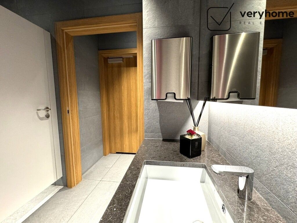 Biuro Kraków Podgórze, ul. Kalwaryjska. Zdjęcie 12